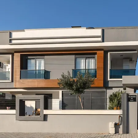 Cozy Flat Close To Lara Beach In Apartment Antalya